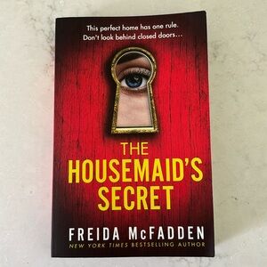 The Housemaid’s Secret - Freida McFadden